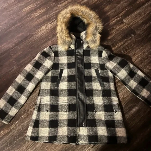 Joie Checkered Utility Jacket with Faux Fur Trim - Picture 4 of 5